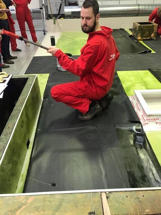 Certificeret i Firestone RubberCover 3