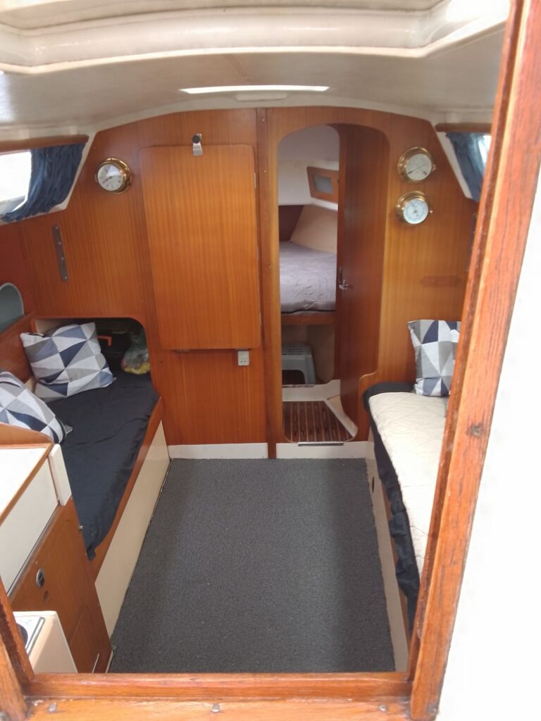 Dufour 2800 m/nyere motor billede 23