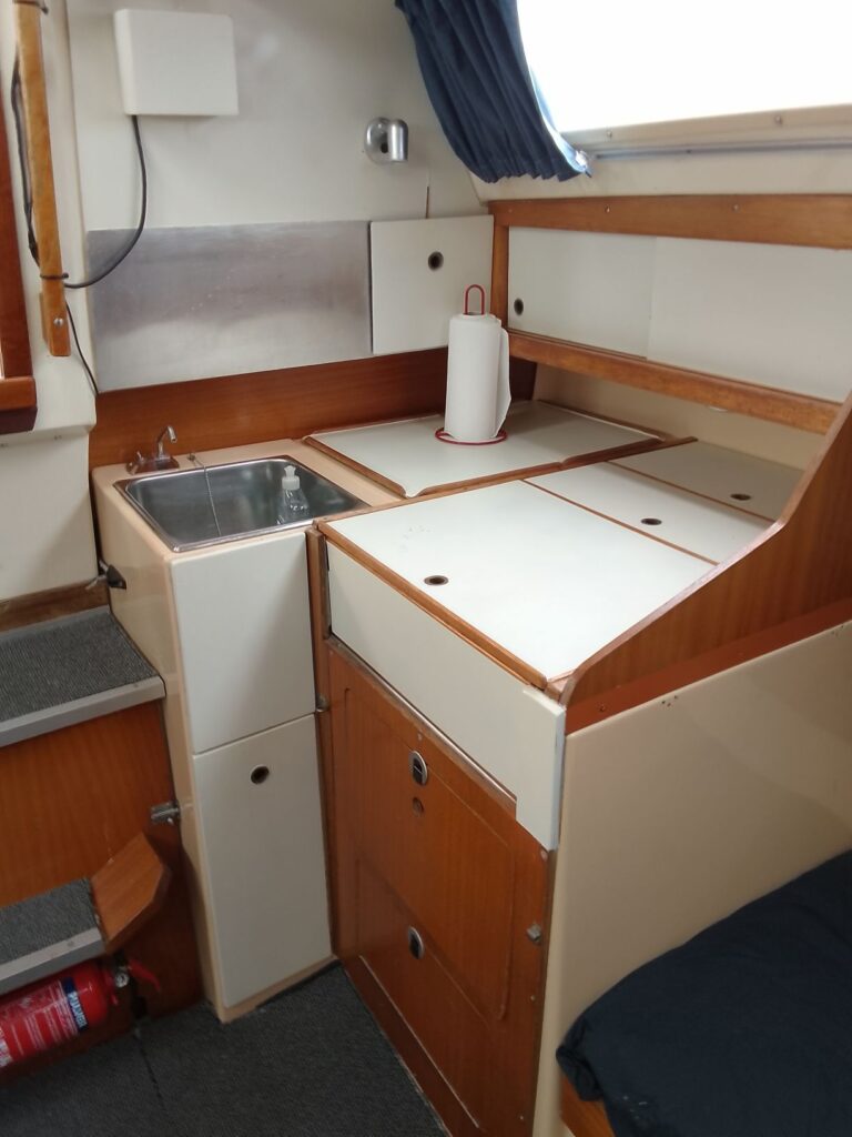 Dufour 2800 m/nyere motor billede 21