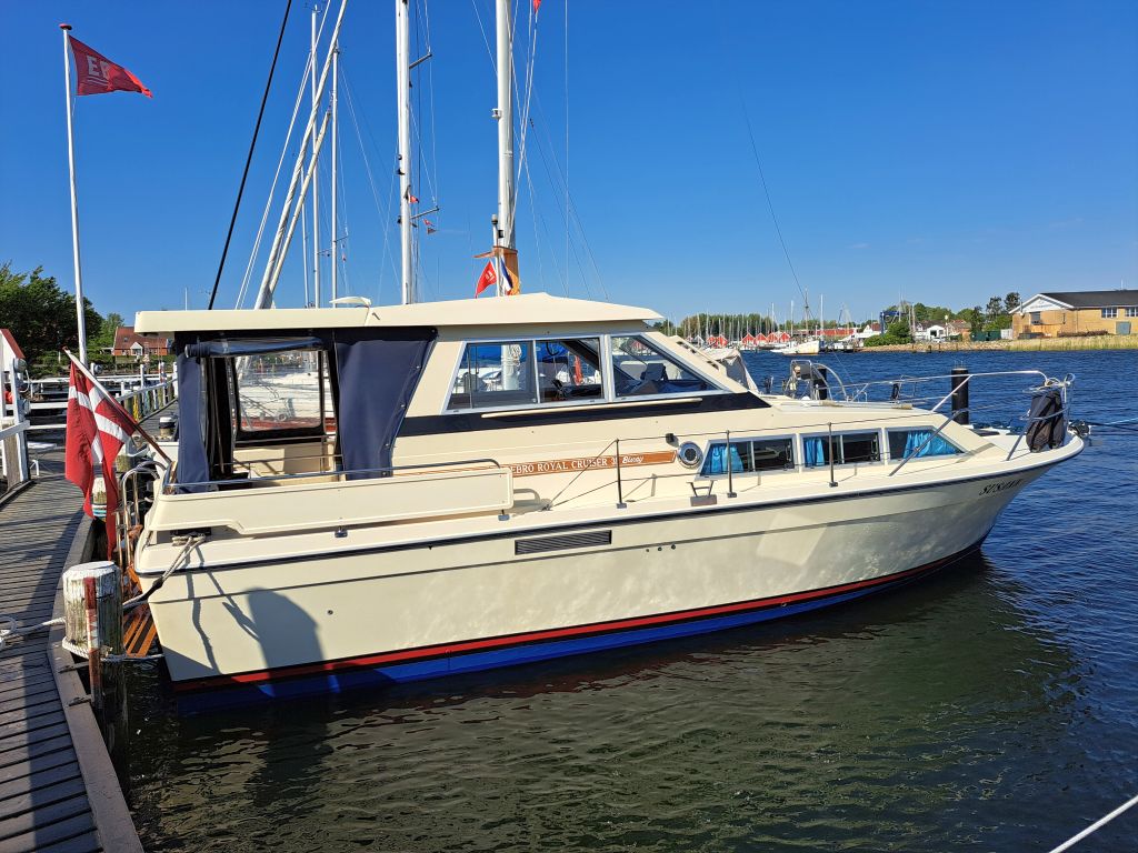 Storebro Royal Cruiser 31 biscay m/nye maskiner