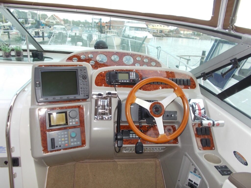 Maxum 3700 SCR-FASTE AKSLER og NY BOVPROPEL billede 42