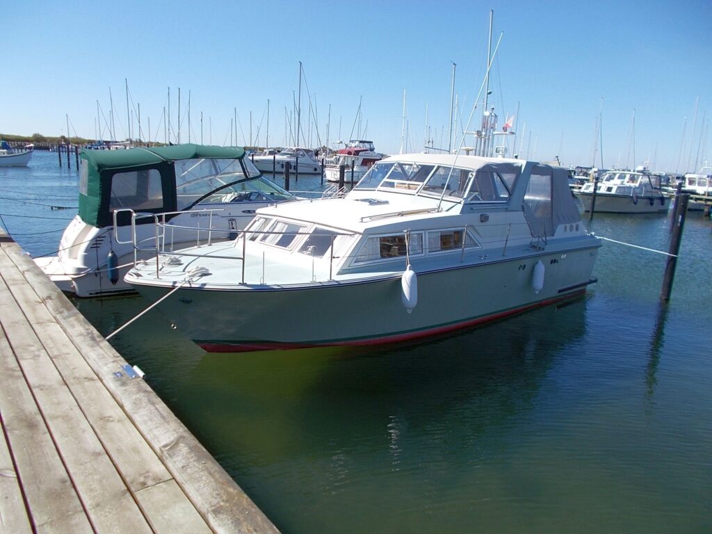 Coronet 31 Aft Cabin m/nyere diesel motorer KLAR TIL SOMMERFERIE PRIS billede 2