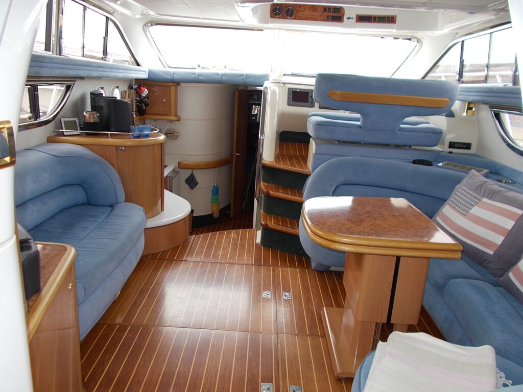 Sealine F44 m/for og agterpropel billede 41