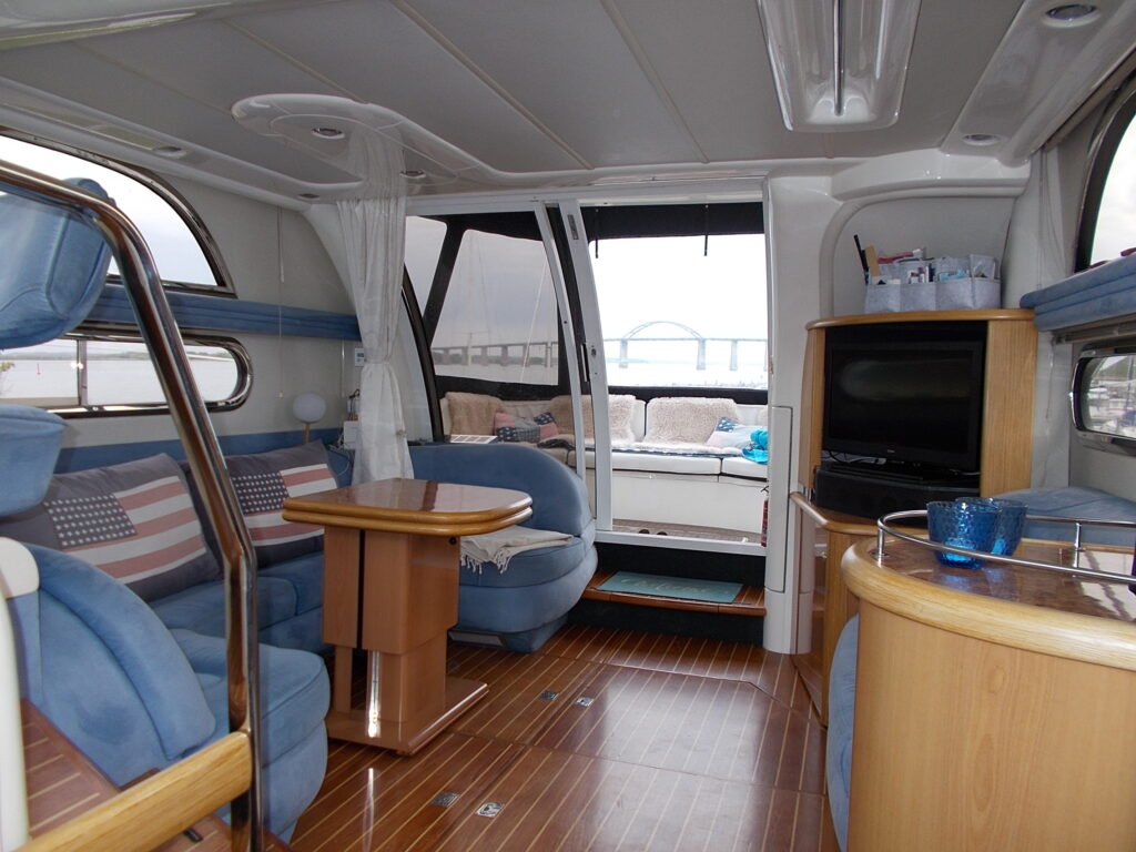 Sealine F44 m/for og agterpropel billede 39
