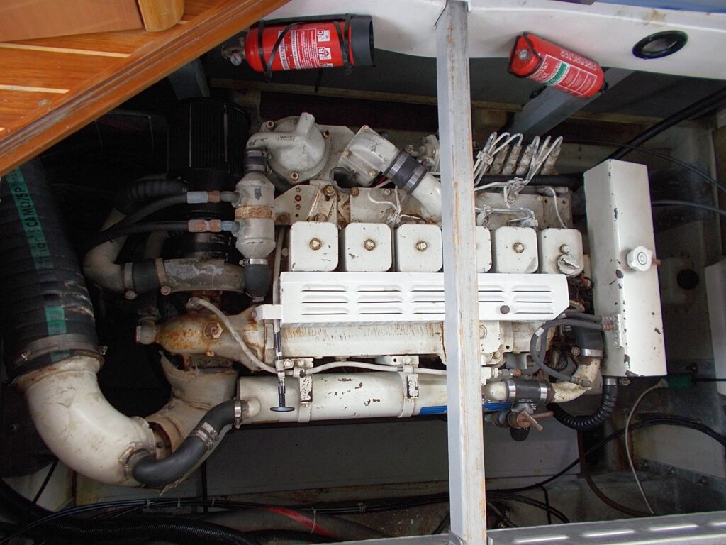Sealine F44 m/for og agterpropel billede 10