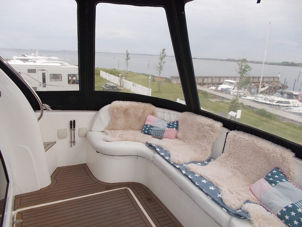 Sealine F44 m/for og agterpropel billede 19