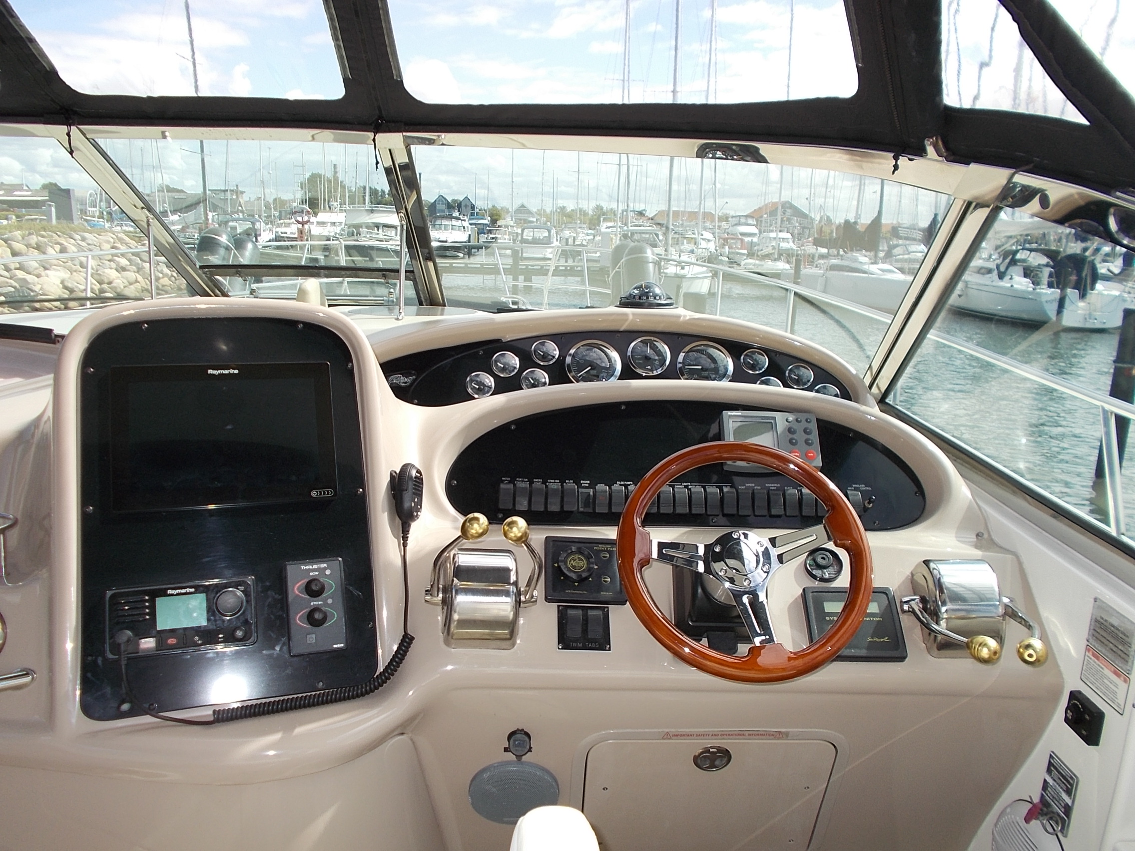 Sea Ray 410 Sundancer - Hysterisk velholdt billede 3