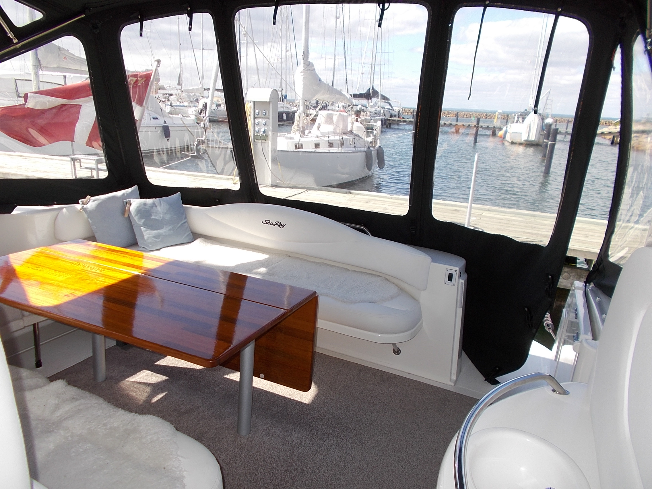 Sea Ray 410 Sundancer - Hysterisk velholdt billede 11