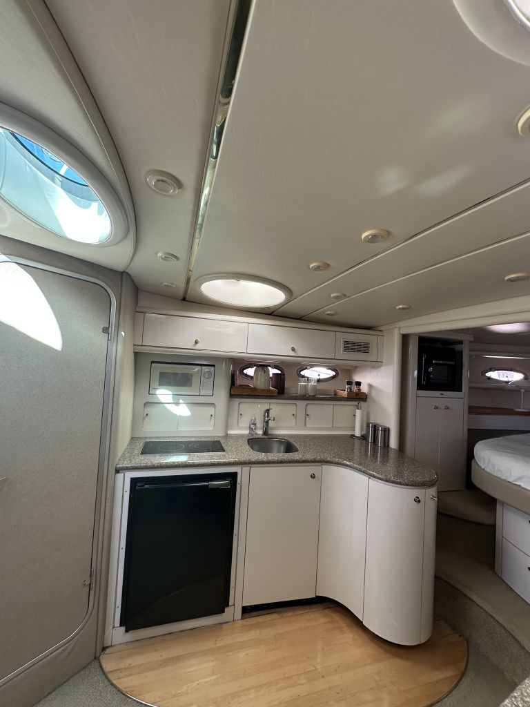 Maxum 3700 SCR-FASTE AKSLER og NY BOVPROPEL billede 19