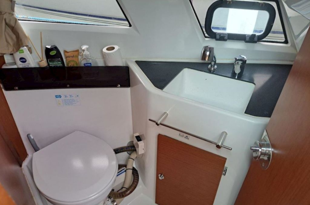 Jeanneau Merry Fisher 855 m/bovpropel billede 8