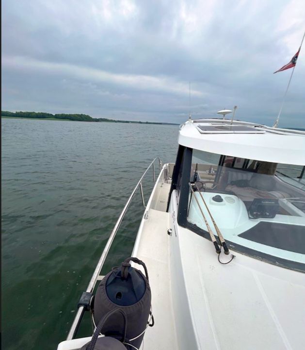 Jeanneau Merry Fisher 855 m/bovpropel billede 15