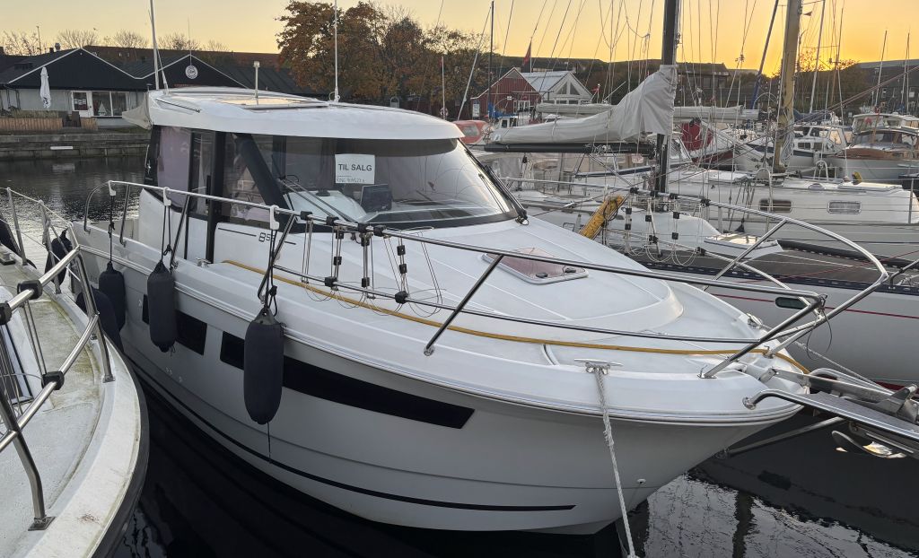 Jeanneau Merry Fisher 855 m/bovpropel billede 2