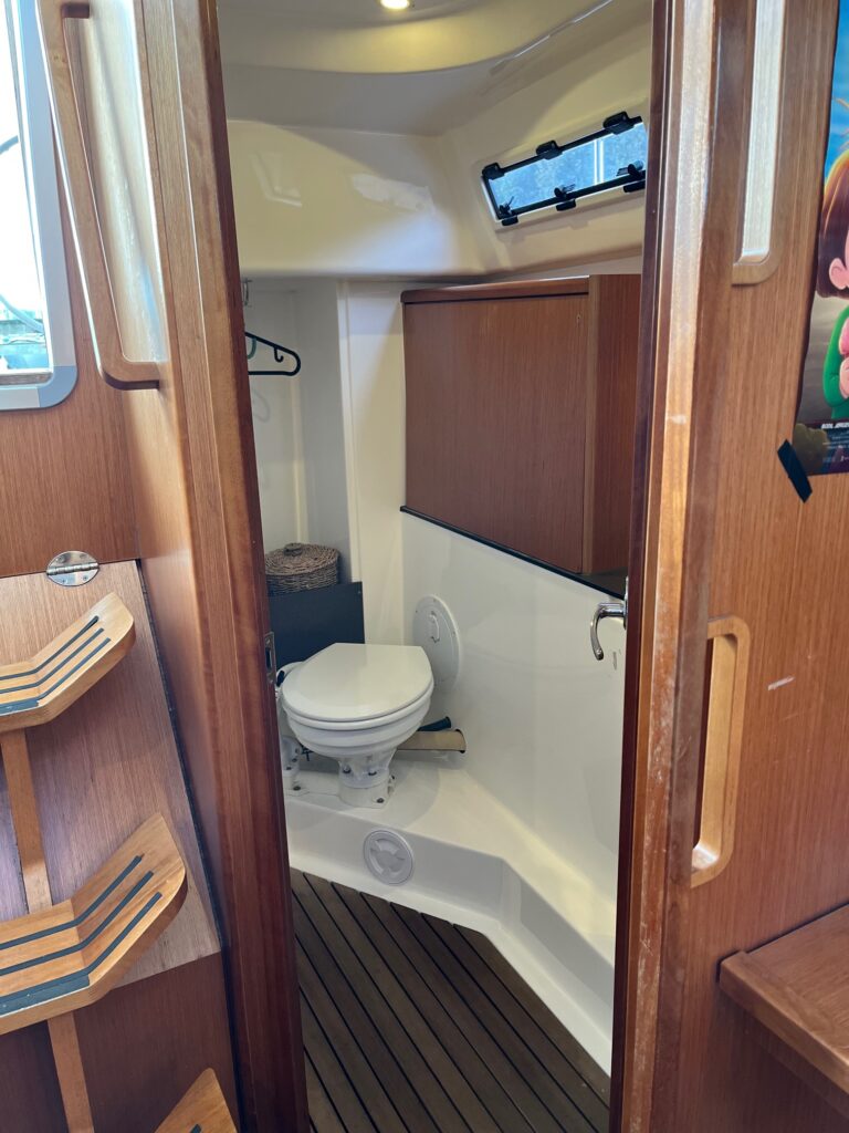 Bavaria 34 cruiser billede 10