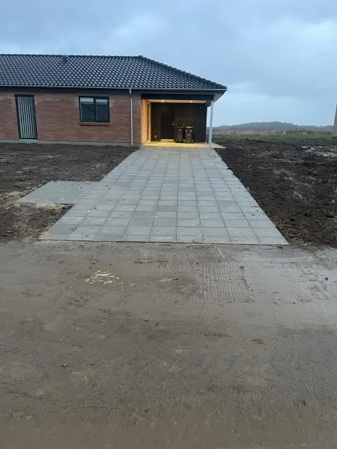 Belægning & brolægning thumbnail 8