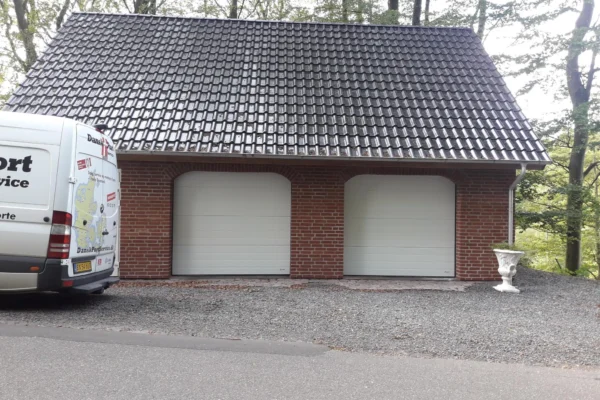 Garageporte og tilbehør - Professionel port- og sikringsløsning fra Pabst Teknik ApS