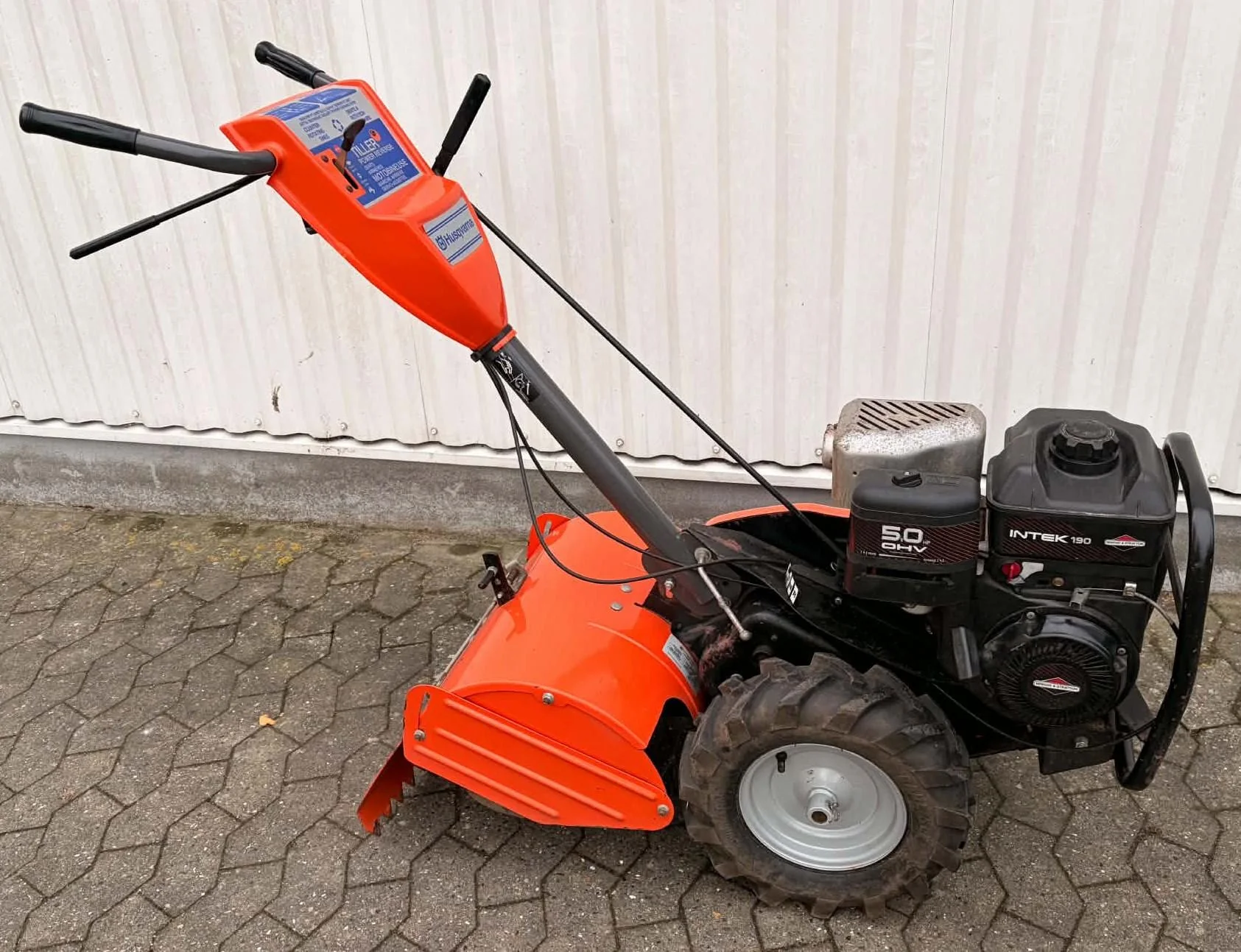 Brugt Husqvarna CRT51 bagmonteret fræser