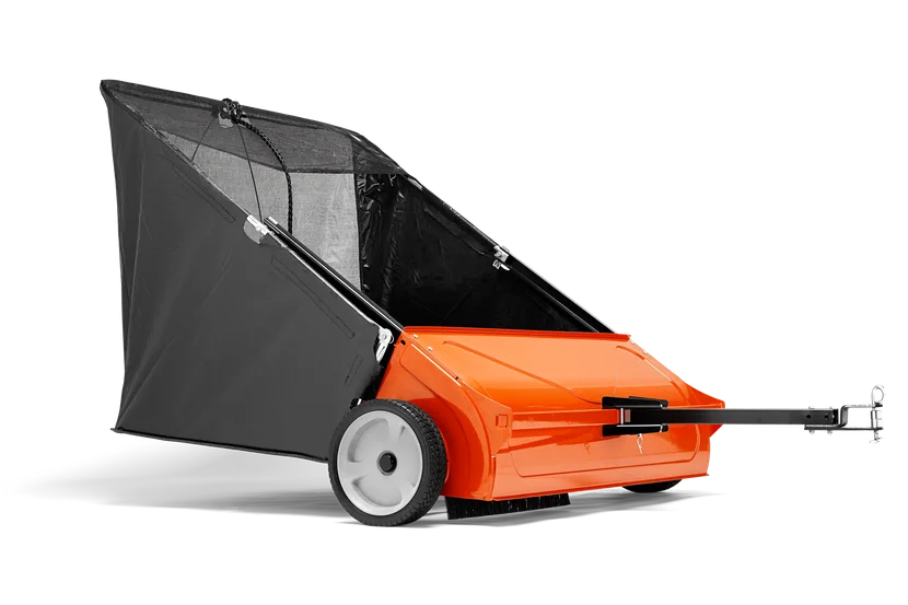 Husqvarna Sweeper 44"