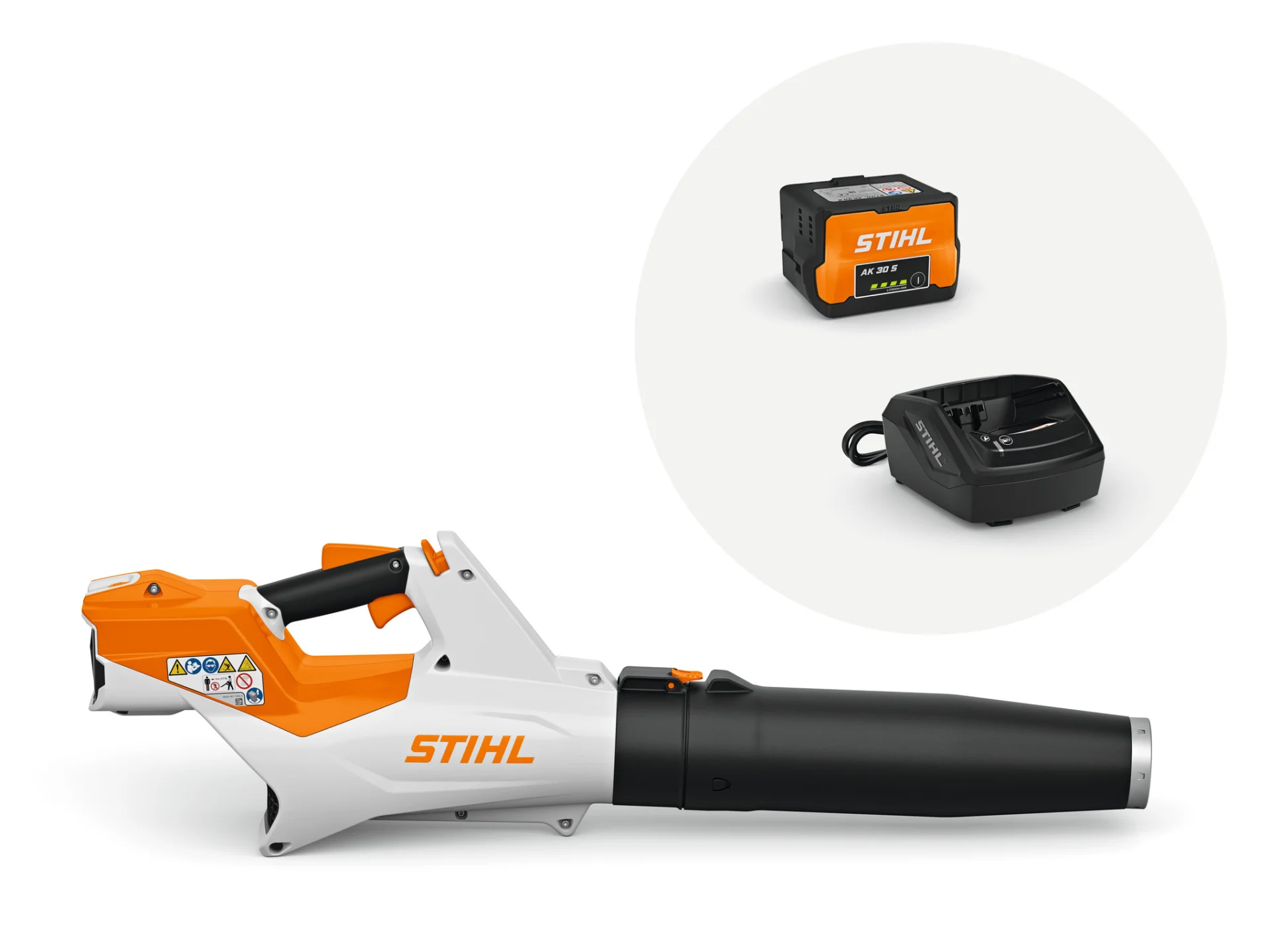 STIHL BGA 60 med AK 30 S-batteri og AL 101-oplader
