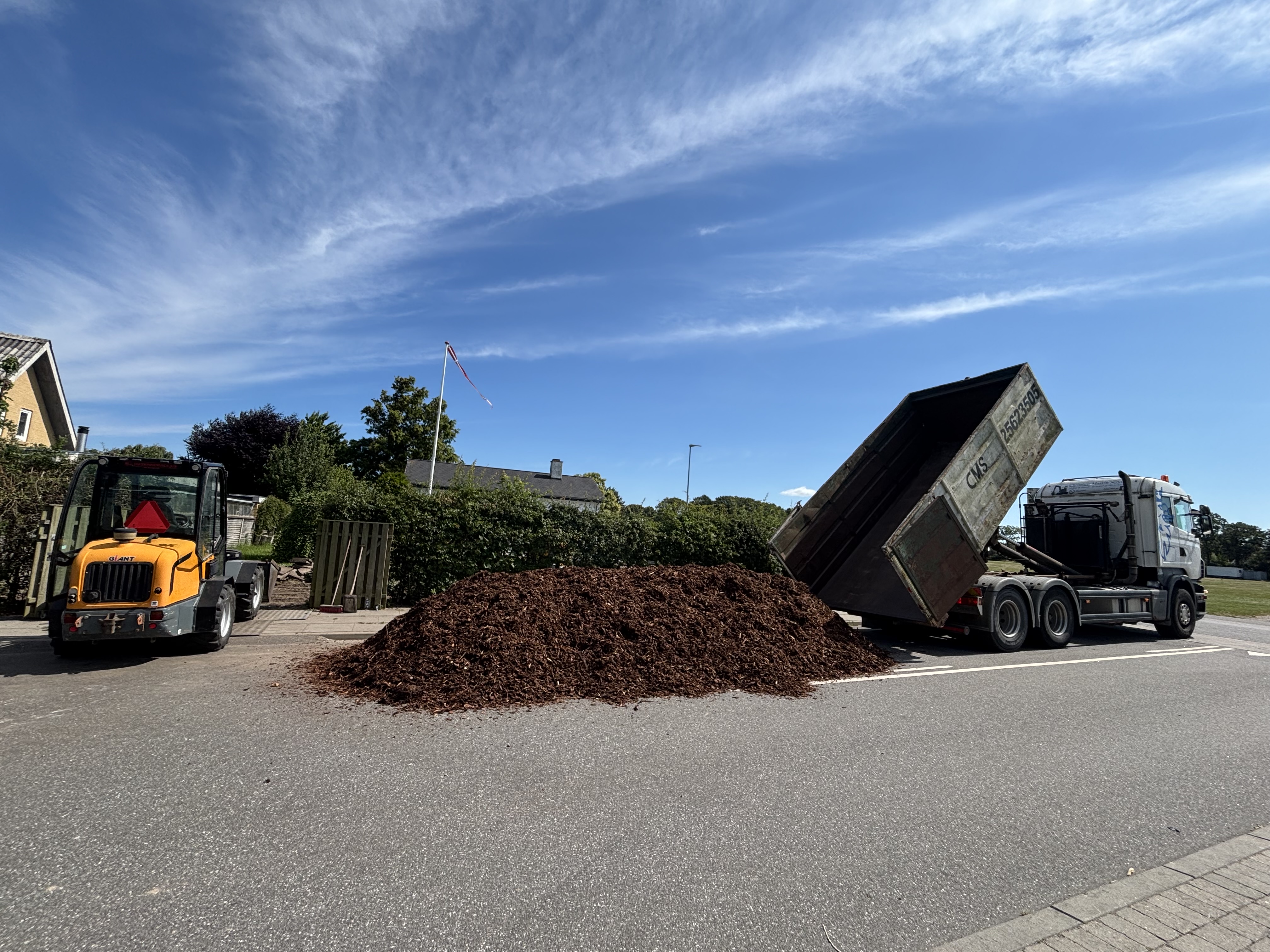 Levering af sand, grus og muld