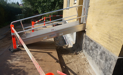 Gangbroer i aluminium