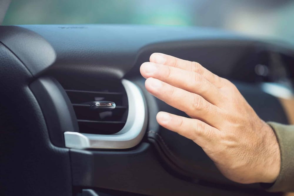 AC service | Sakskær Auto