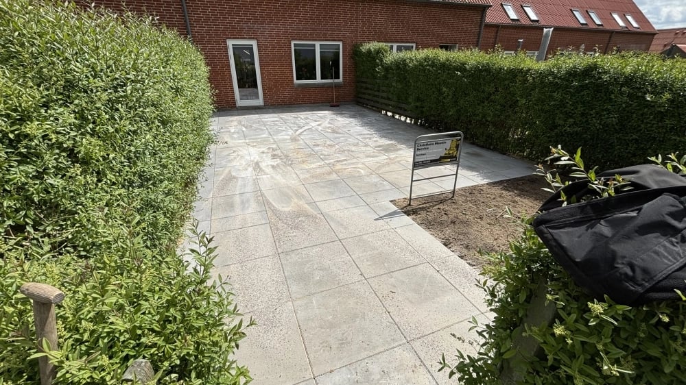 Efter udført arbejde i Gug