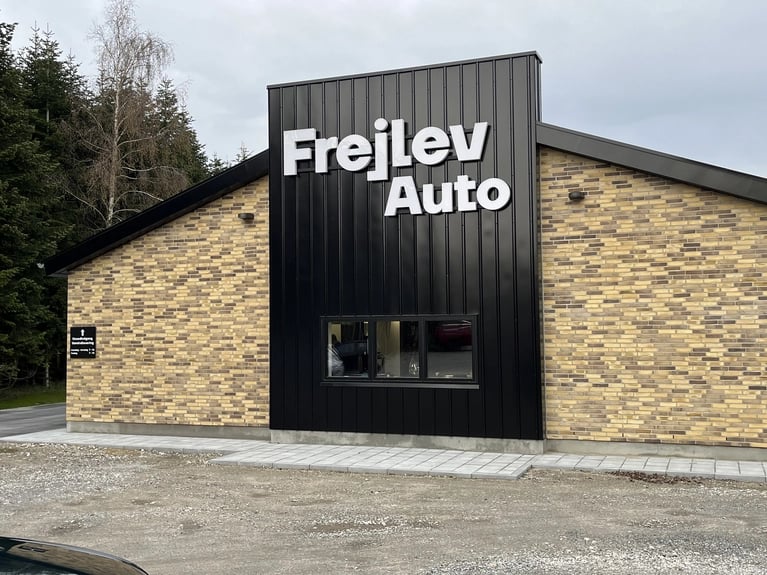 Frejlev Auto Facade