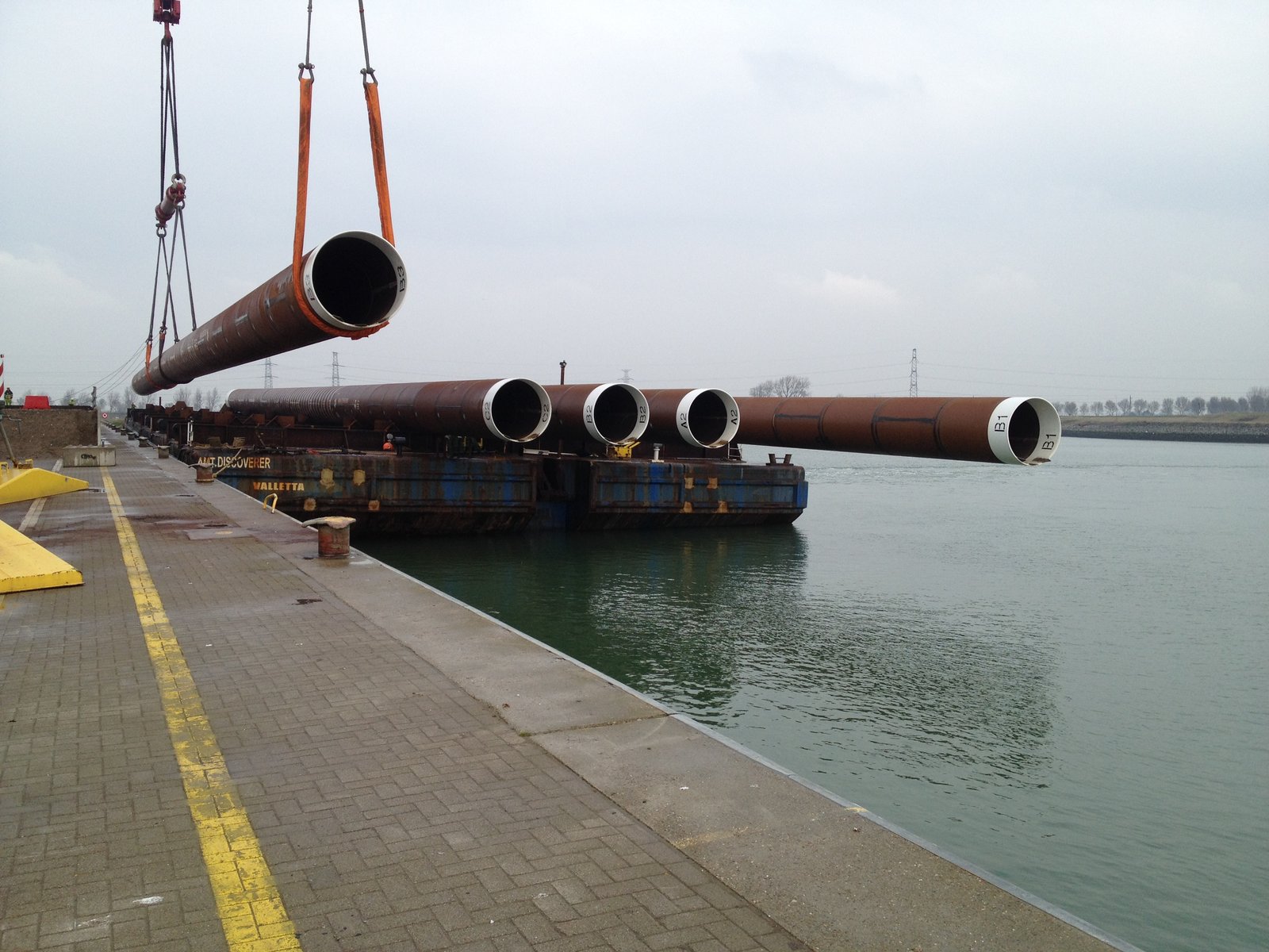 Porthos Maritime - Logistik