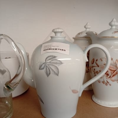 Galleri Porcelæn og keramik 13