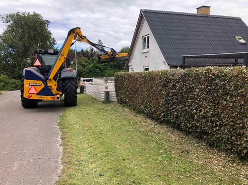Maskine til klipning af hæk
