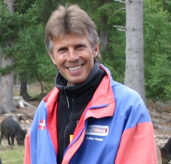 Erik W Pedersen