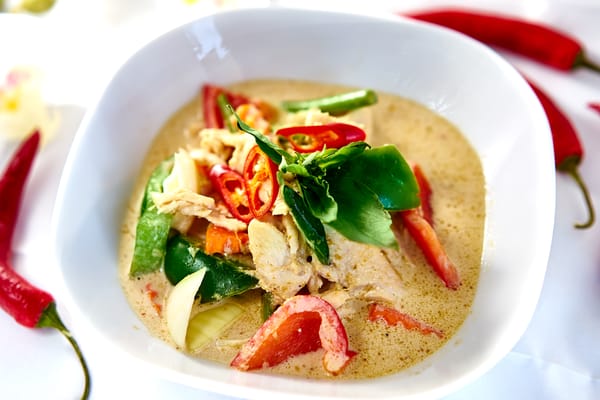 2. Green Curry 🌶🌶