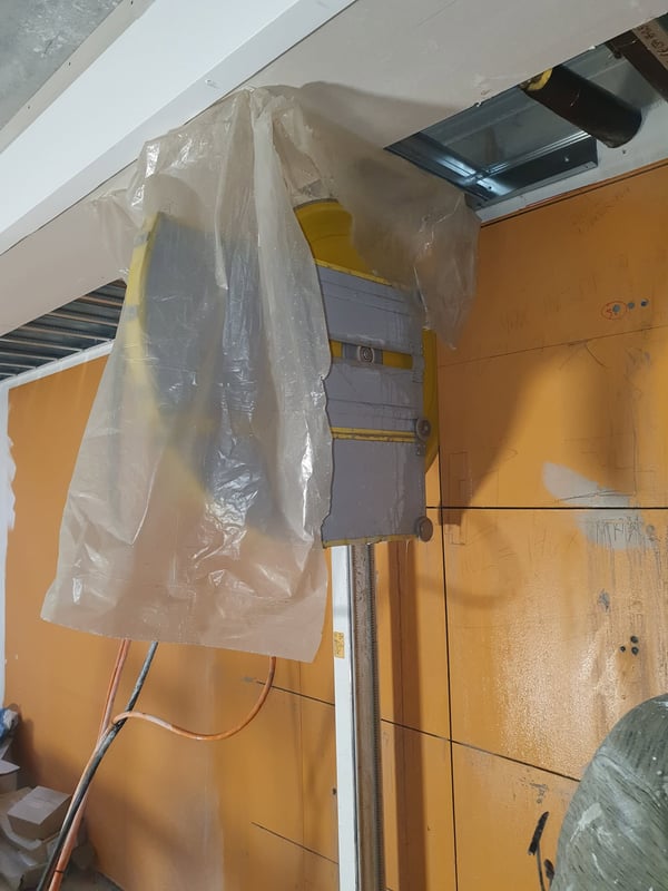 Installation af ventilationssystem og rørgennemføringer