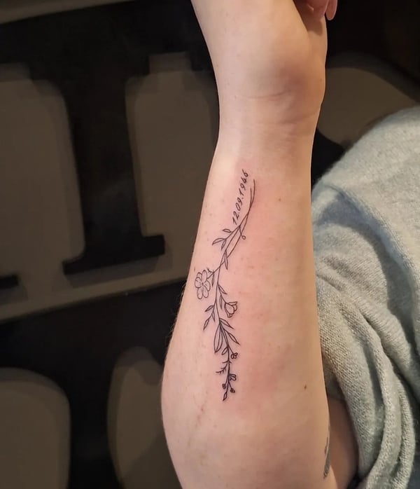 Fine Line & Minimalisme tatovering udført af Docuit ink