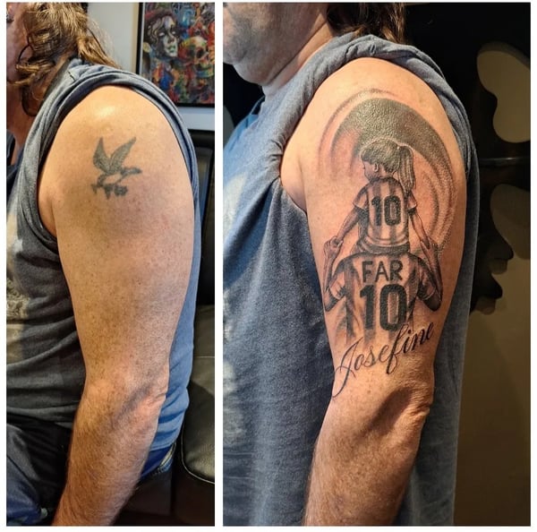 Cover-up & Viderebygning tatovering udført af Docuit ink
