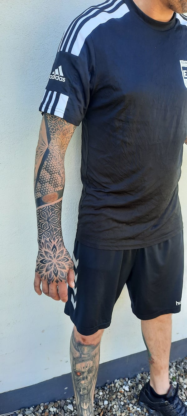 Black & Grey Realism