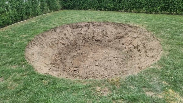 Gravearbejde med moderne maskiner