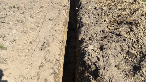Gravearbejde til fundament og sokkel