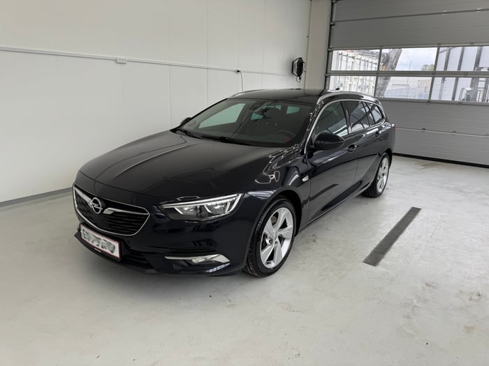 Polering og forsegling af stationcar