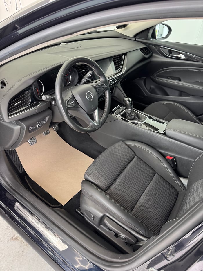 Indvendig rengøring - Opel Insignia