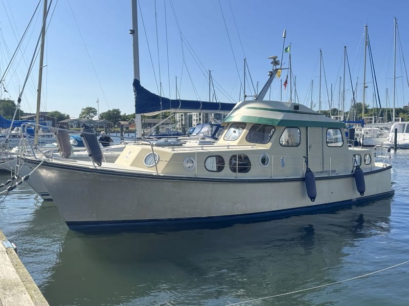 Starlett 34 flybridge