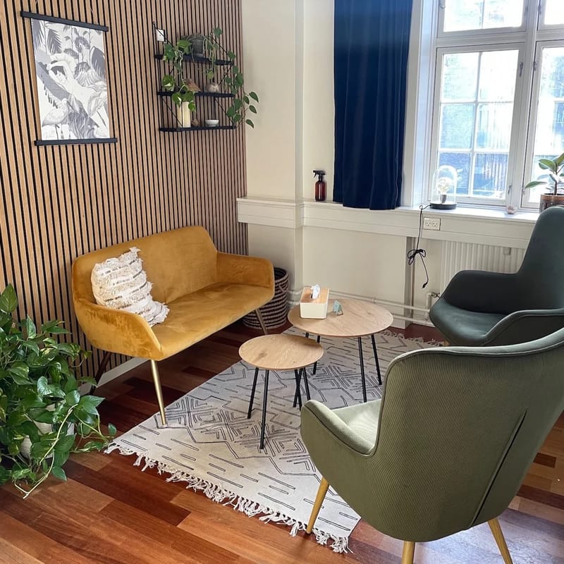 Minimalistisk abstrakt kunst der symboliserer indre heling og vækst