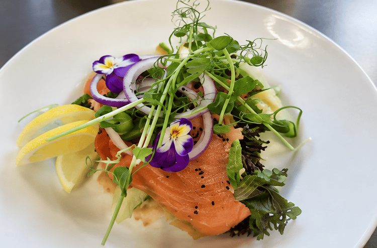 Klassisk dansk smørrebrød og håndmadder